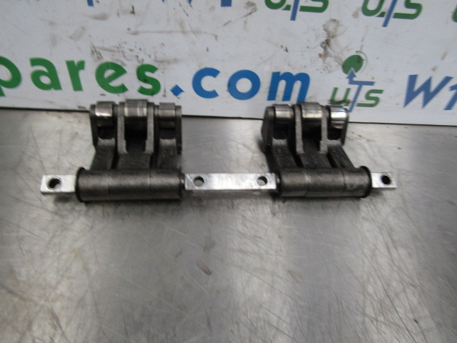 SCANIA 144/164 V8 ROCKERSHAFT P/NO 6462/77097430 - Motor i dijelovi za Kamion: slika SCANIA 144/164 V8 ROCKERSHAFT P/NO 6462/77097430 - Motor i dijelovi za Kamion SCANIA 144/164 V8 ROCKERSHAFT P/NO 6462/77097430 - Motor i dijelovi za Kamion: slika SCANIA 144/164 V8 ROCKERSHAFT P/NO 6462/77097430 - Motor i dijelovi za Kamion