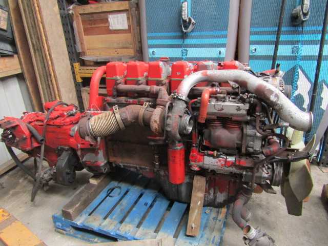 SCANIA P94 260 ENGINE & GEARBOX TYPE DSC9-12 COMPLETE WITH MANUAL PUMP - Mjenjač za Kamion: slika SCANIA P94 260 ENGINE & GEARBOX TYPE DSC9-12 COMPLETE WITH MANUAL PUMP - Mjenjač za Kamion SCANIA P94 260 ENGINE & GEARBOX TYPE DSC9-12 COMPLETE WITH MANUAL PUMP - Mjenjač za Kamion: slika SCANIA P94 260 ENGINE & GEARBOX TYPE DSC9-12 COMPLETE WITH MANUAL PUMP - Mjenjač za Kamion