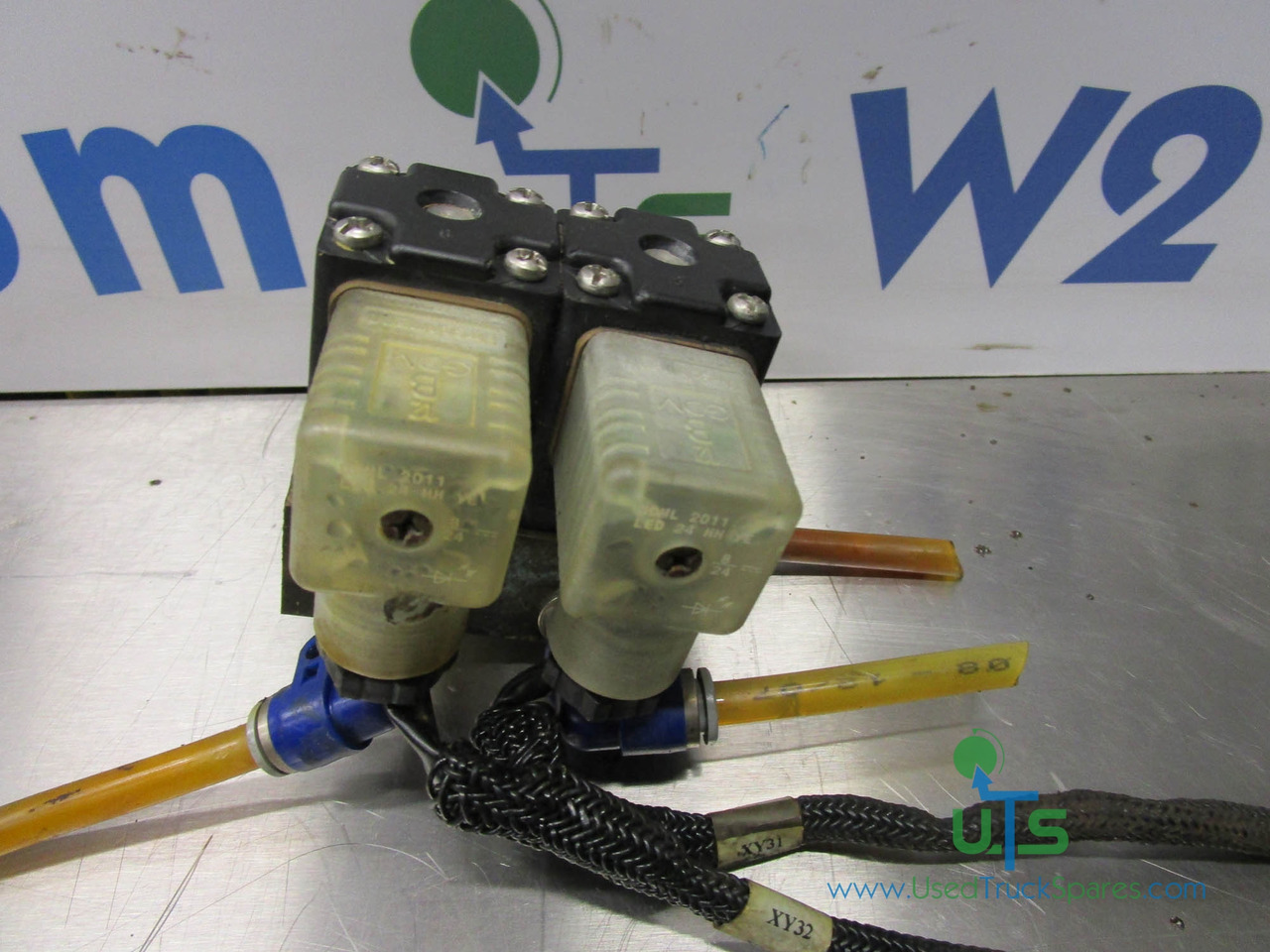 SCHMIDT SWINGO 200 SOLENOID VALVE BLOCK ‘BUSCHJOST’ 8498981 - Kočioni ventil za Namjenska/ Posebna vozila: slika SCHMIDT SWINGO 200 SOLENOID VALVE BLOCK ‘BUSCHJOST’ 8498981 - Kočioni ventil za Namjenska/ Posebna vozila SCHMIDT SWINGO 200 SOLENOID VALVE BLOCK ‘BUSCHJOST’ 8498981 - Kočioni ventil za Namjenska/ Posebna vozila: slika SCHMIDT SWINGO 200 SOLENOID VALVE BLOCK ‘BUSCHJOST’ 8498981 - Kočioni ventil za Namjenska/ Posebna vozila