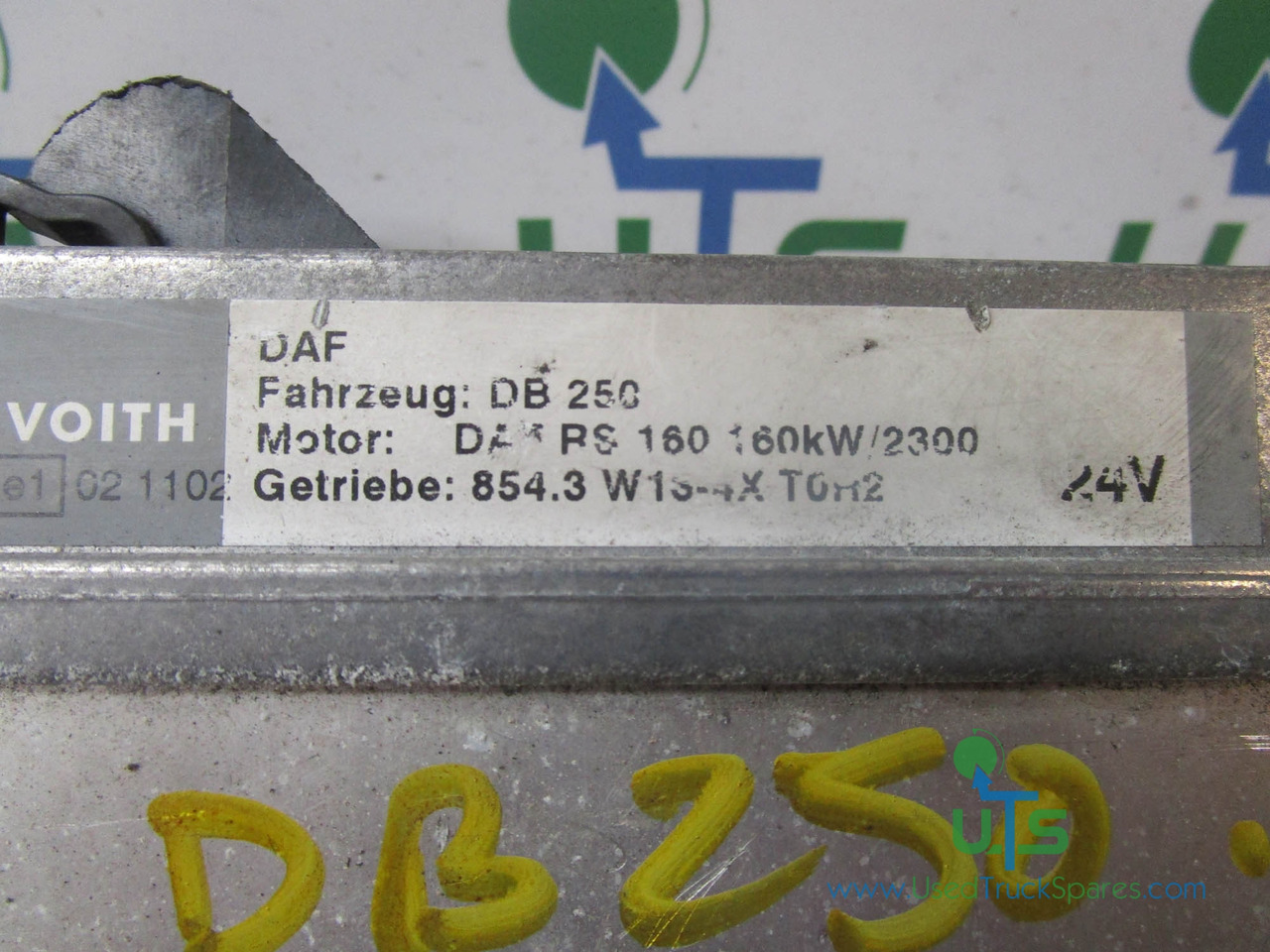 VOITH DAF GEARBOX ECU P/NO 6861210 - Mjenjač za Kamion: slika  VOITH DAF GEARBOX ECU P/NO 6861210 - Mjenjač za Kamion VOITH DAF GEARBOX ECU P/NO 6861210 - Mjenjač za Kamion: slika  VOITH DAF GEARBOX ECU P/NO 6861210 - Mjenjač za Kamion