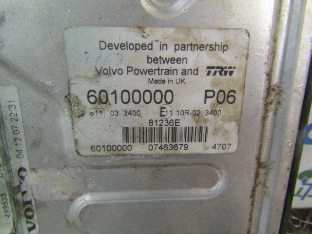 VOLVO FE240 D7E ENGINE ECU P/NO 6010000 P06 / VOLVO 0499533 D7E - Upravljačka jedinica (ECU) za Kamion: slika VOLVO FE240 D7E ENGINE ECU P/NO 6010000 P06 / VOLVO 0499533 D7E - Upravljačka jedinica (ECU) za Kamion VOLVO FE240 D7E ENGINE ECU P/NO 6010000 P06 / VOLVO 0499533 D7E - Upravljačka jedinica (ECU) za Kamion: slika VOLVO FE240 D7E ENGINE ECU P/NO 6010000 P06 / VOLVO 0499533 D7E - Upravljačka jedinica (ECU) za Kamion