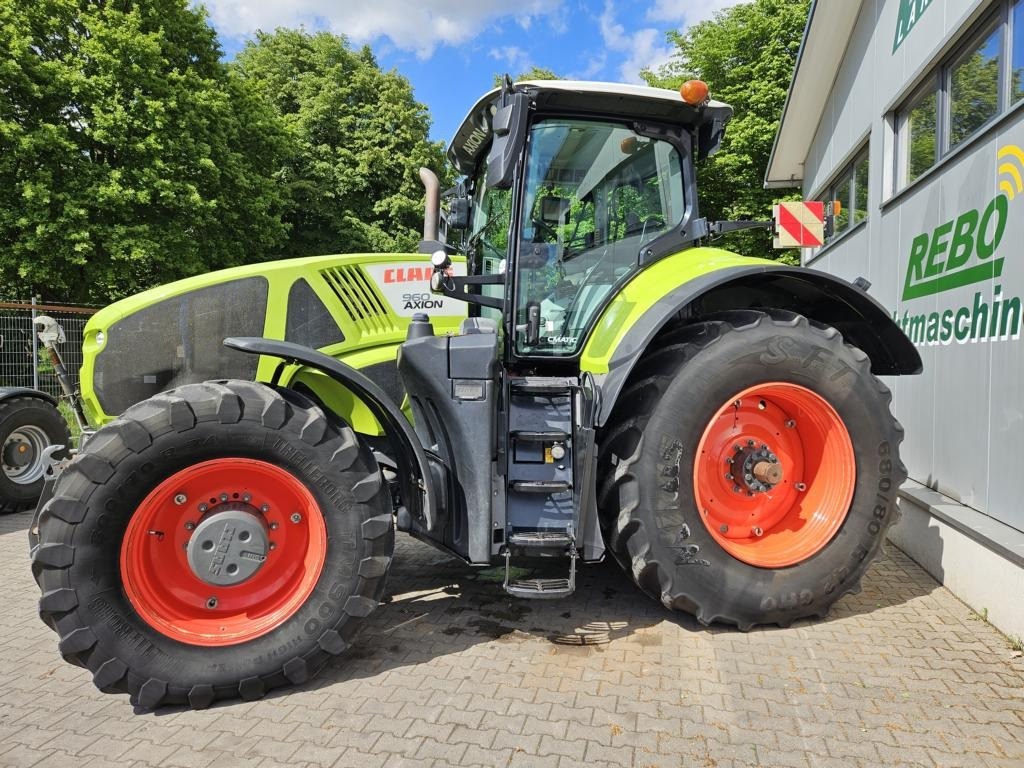 CLAAS AXION 960 CMATIC - Traktor: slika CLAAS AXION 960 CMATIC - Traktor CLAAS AXION 960 CMATIC - Traktor: slika CLAAS AXION 960 CMATIC - Traktor
