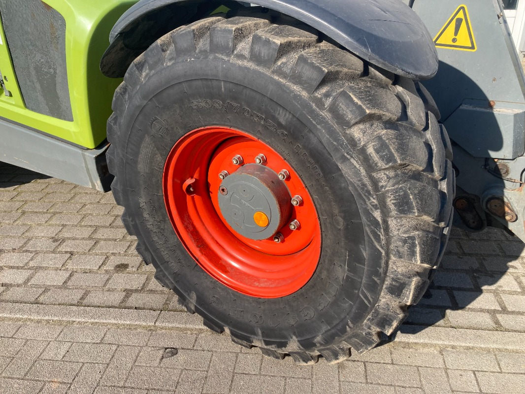 Utovarivač CLAAS SCORPION 7050: slika Utovarivač CLAAS SCORPION 7050