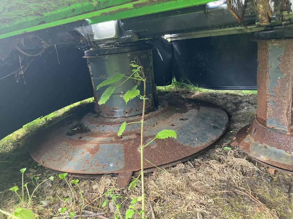 Deutz-Fahr DRUMMASTER 431 - Kosilica: slika Deutz-Fahr DRUMMASTER 431 - Kosilica Deutz-Fahr DRUMMASTER 431 - Kosilica: slika Deutz-Fahr DRUMMASTER 431 - Kosilica