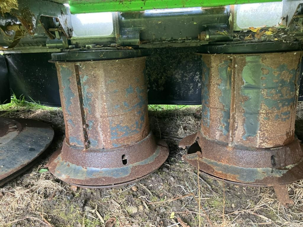 Deutz-Fahr DRUMMASTER 431 - Kosilica: slika Deutz-Fahr DRUMMASTER 431 - Kosilica Deutz-Fahr DRUMMASTER 431 - Kosilica: slika Deutz-Fahr DRUMMASTER 431 - Kosilica