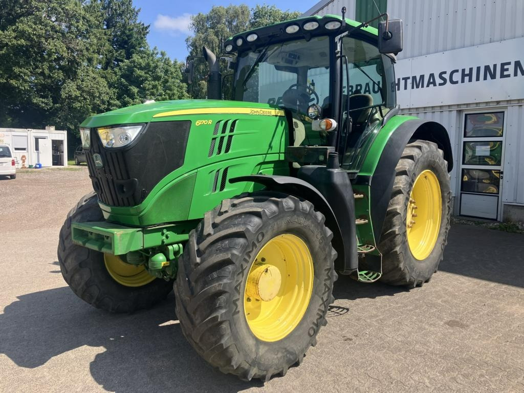 Traktor John Deere 6170R: slika Traktor John Deere 6170R