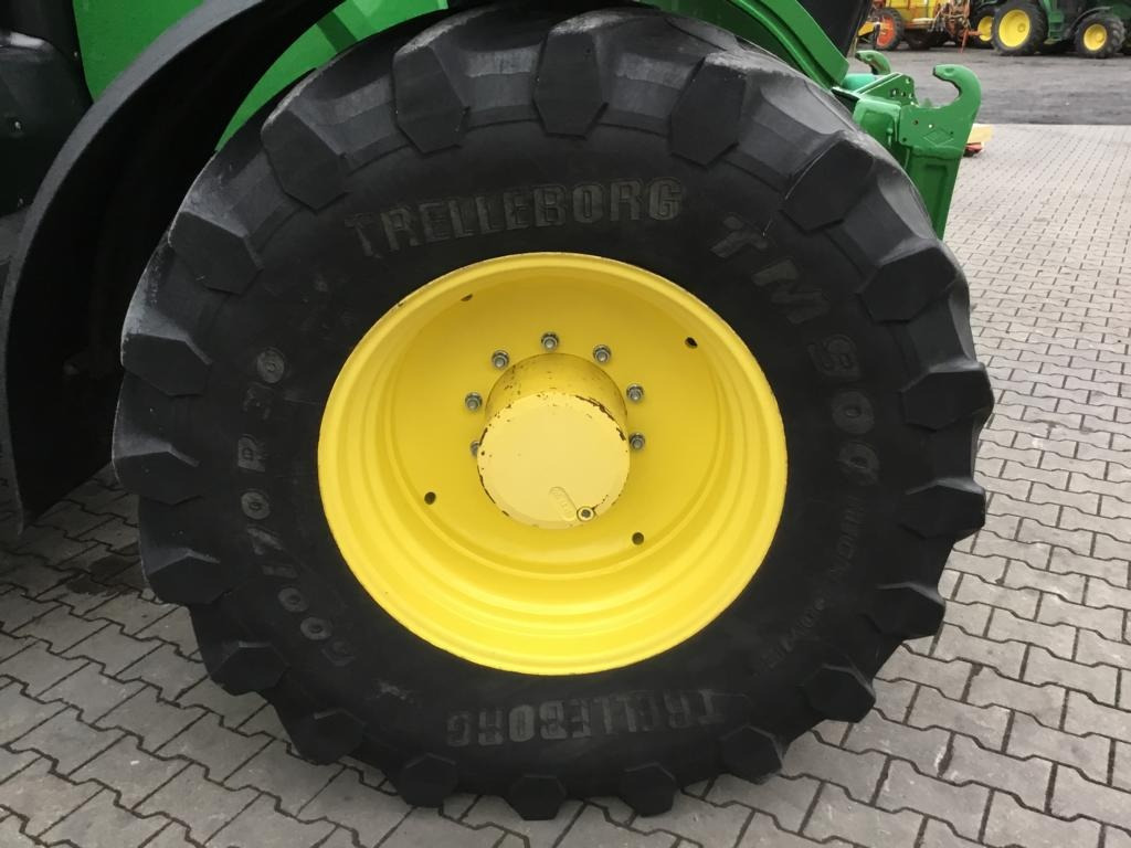 Zakup John Deere 6250R John Deere 6250R: slika Zakup John Deere 6250R John Deere 6250R