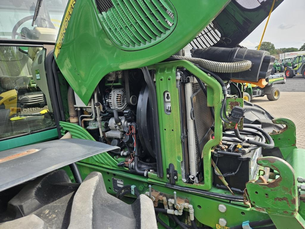 John Deere 6420S PREMIUM - Traktor: slika John Deere 6420S PREMIUM - Traktor John Deere 6420S PREMIUM - Traktor: slika John Deere 6420S PREMIUM - Traktor
