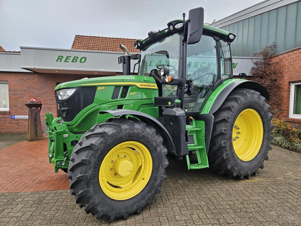 John Deere 6R140 - Traktor: slika John Deere 6R140 - Traktor John Deere 6R140 - Traktor: slika John Deere 6R140 - Traktor