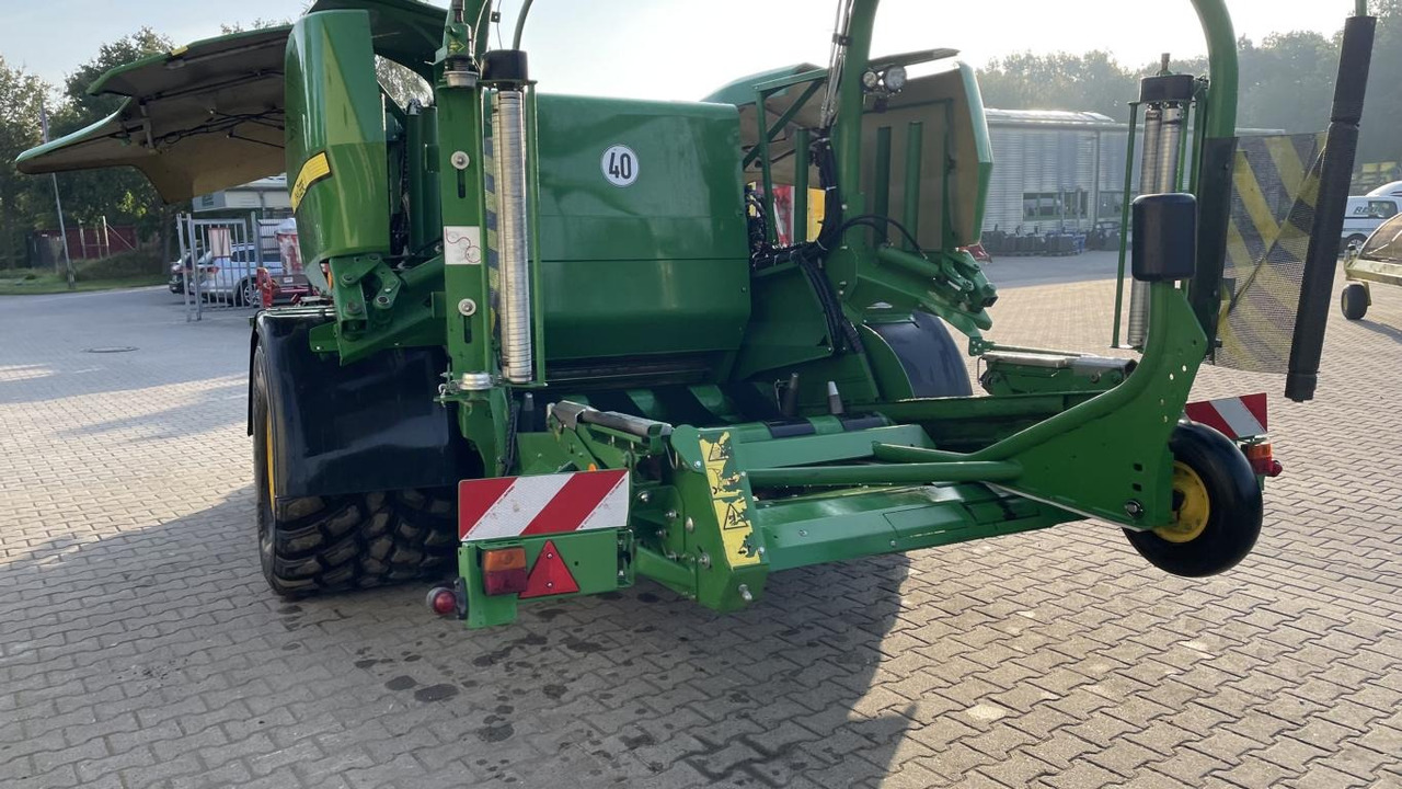 John Deere C441R - Oprema za prevrtanje sijena: slika John Deere C441R - Oprema za prevrtanje sijena John Deere C441R - Oprema za prevrtanje sijena: slika John Deere C441R - Oprema za prevrtanje sijena