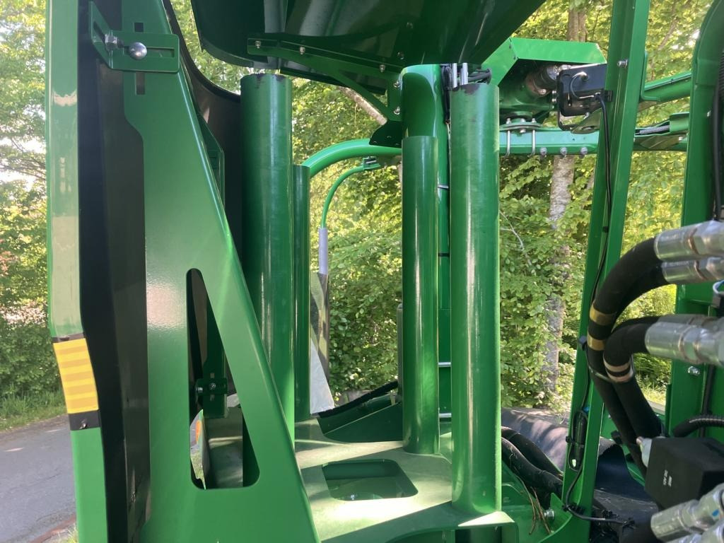 John Deere FESTKAMMER-KOMBIPRESSE C441R - Oprema za prevrtanje sijena: slika John Deere FESTKAMMER-KOMBIPRESSE C441R - Oprema za prevrtanje sijena John Deere FESTKAMMER-KOMBIPRESSE C441R - Oprema za prevrtanje sijena: slika John Deere FESTKAMMER-KOMBIPRESSE C441R - Oprema za prevrtanje sijena