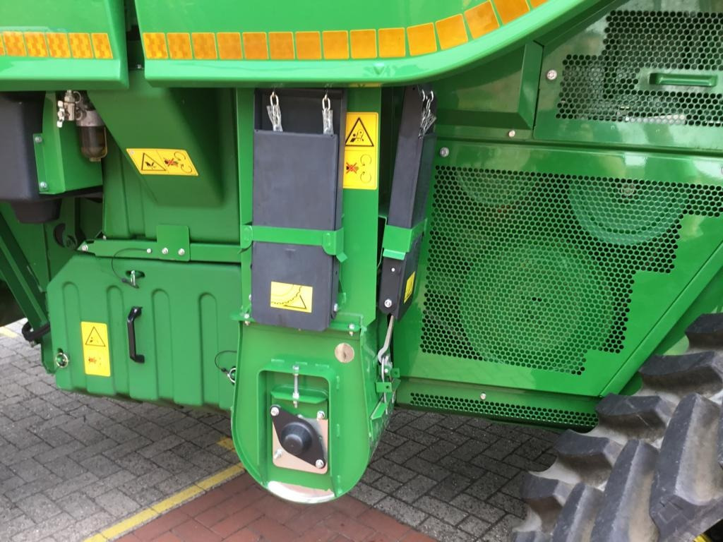 John Deere MÄHDRESCHER T670 LL - Kombajn za žetvu: slika John Deere MÄHDRESCHER T670 LL - Kombajn za žetvu John Deere MÄHDRESCHER T670 LL - Kombajn za žetvu: slika John Deere MÄHDRESCHER T670 LL - Kombajn za žetvu