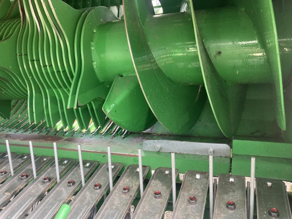 Novi Omotač bala John Deere V461M - PAKET FÜR RUNDBALLENPR: slika Novi Omotač bala John Deere V461M - PAKET FÜR RUNDBALLENPR