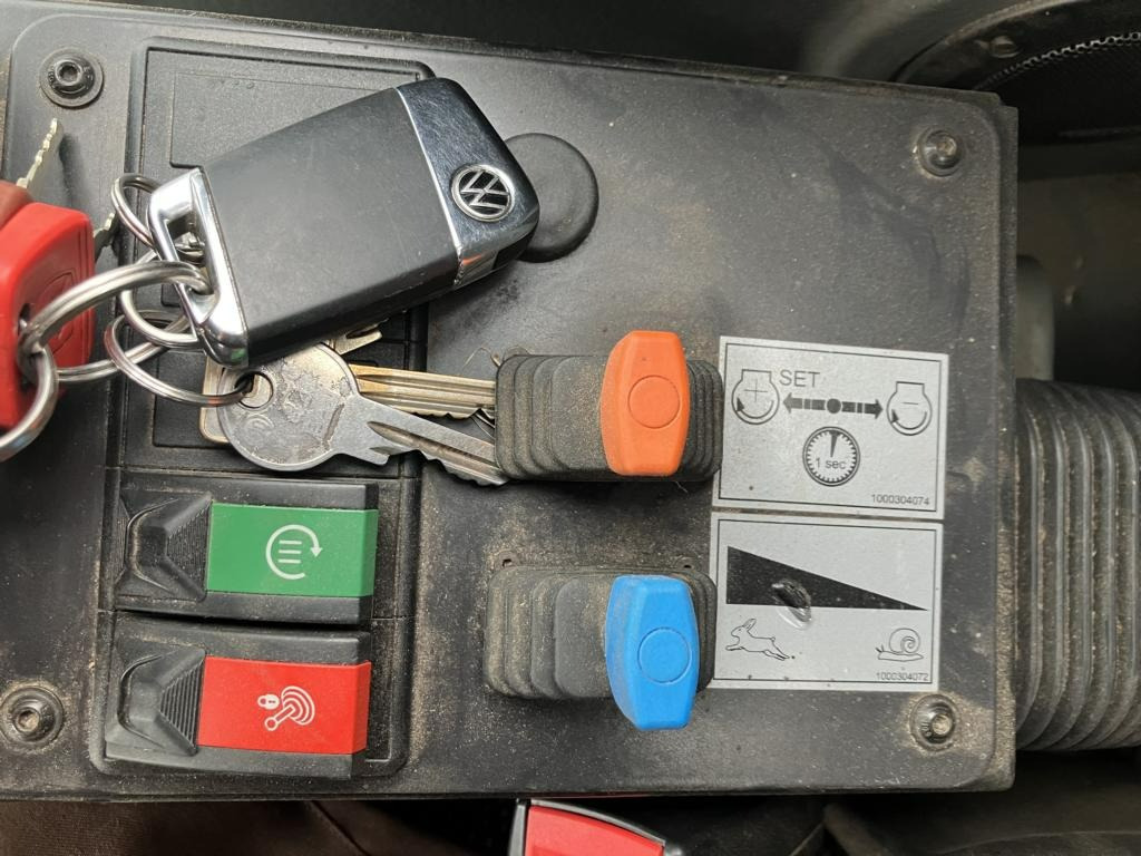 Kramer KL 35.8 T - Utovarivač na kotačima: slika Kramer KL 35.8 T - Utovarivač na kotačima Kramer KL 35.8 T - Utovarivač na kotačima: slika Kramer KL 35.8 T - Utovarivač na kotačima