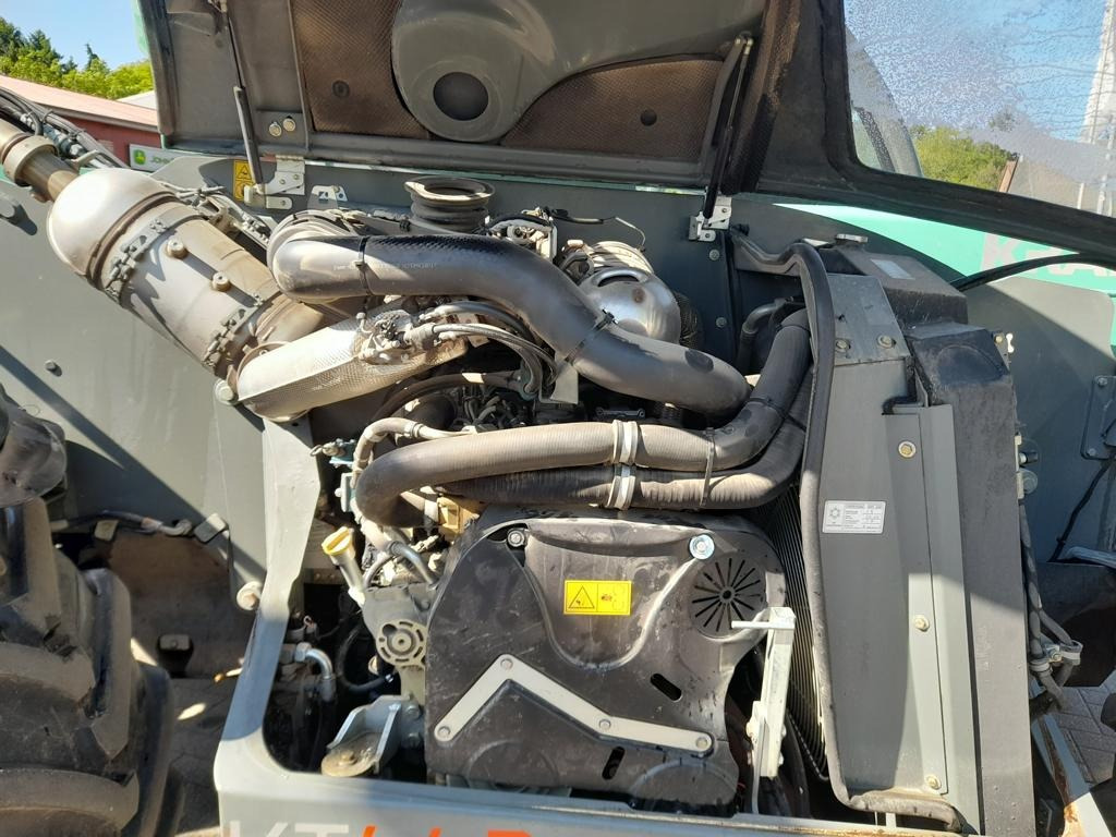 Kramer KT447 T4 SERIE 2 - Utovarivač: slika Kramer KT447 T4 SERIE 2 - Utovarivač Kramer KT447 T4 SERIE 2 - Utovarivač: slika Kramer KT447 T4 SERIE 2 - Utovarivač