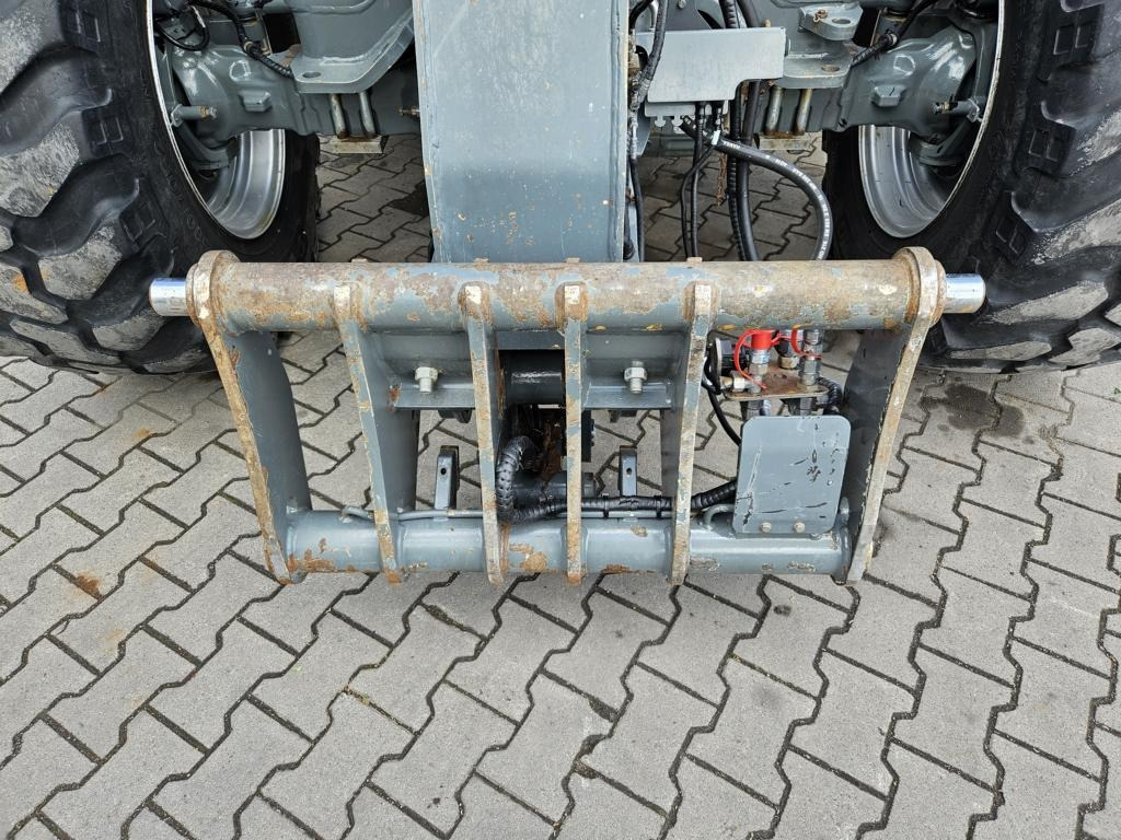 Utovarivač Kramer KT457: slika Utovarivač Kramer KT457