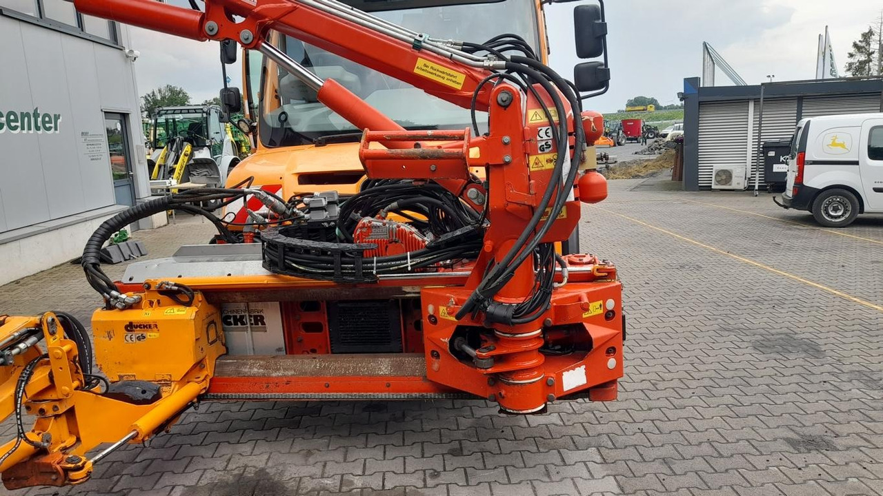Mercedes-Benz UNIMOG U 527 - Namjenska/ Posebna vozila: slika Mercedes-Benz UNIMOG U 527 - Namjenska/ Posebna vozila Mercedes-Benz UNIMOG U 527 - Namjenska/ Posebna vozila: slika Mercedes-Benz UNIMOG U 527 - Namjenska/ Posebna vozila