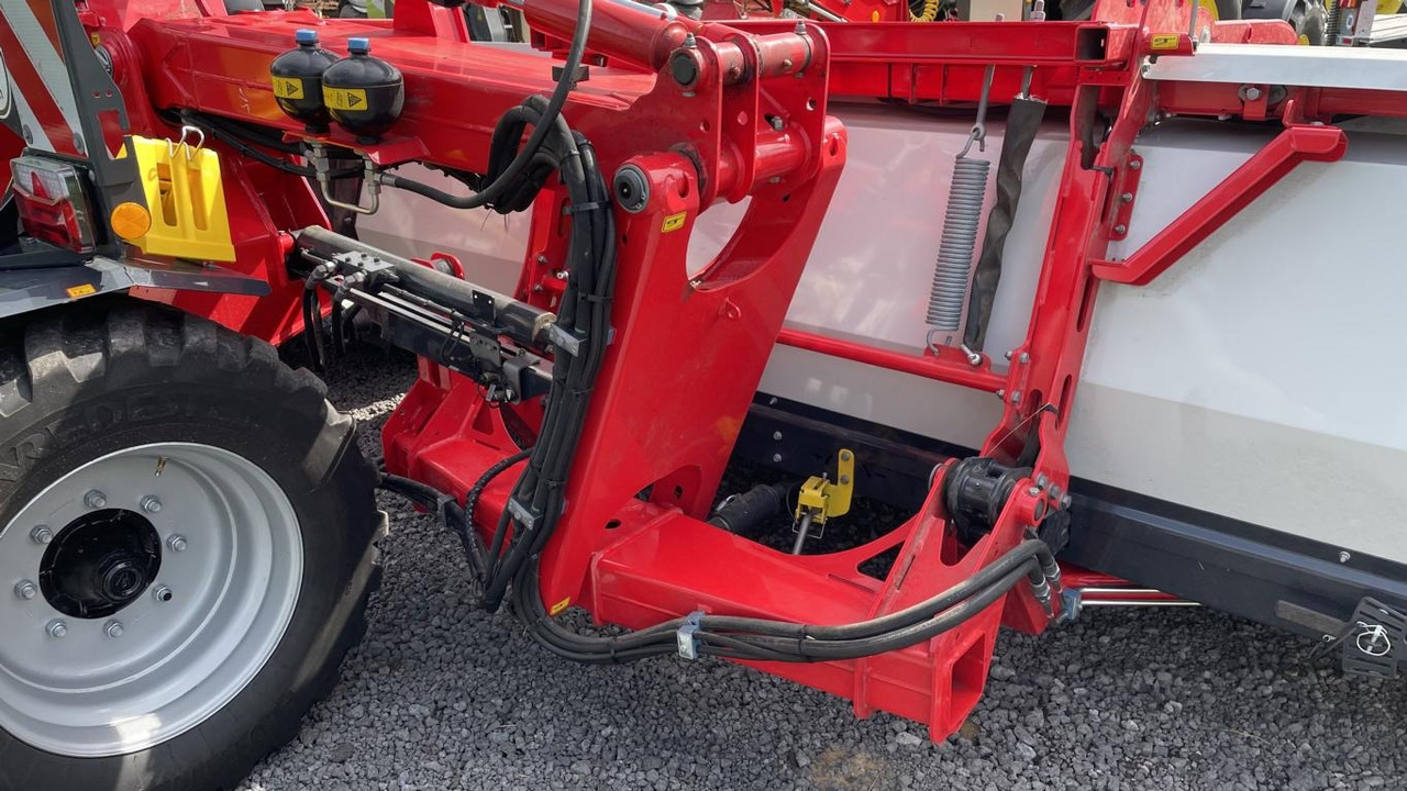 Pöttinger MERGENTO VT 9220 - Prevrtač sijena/ Grabulje: slika Pöttinger MERGENTO VT 9220 - Prevrtač sijena/ Grabulje Pöttinger MERGENTO VT 9220 - Prevrtač sijena/ Grabulje: slika Pöttinger MERGENTO VT 9220 - Prevrtač sijena/ Grabulje