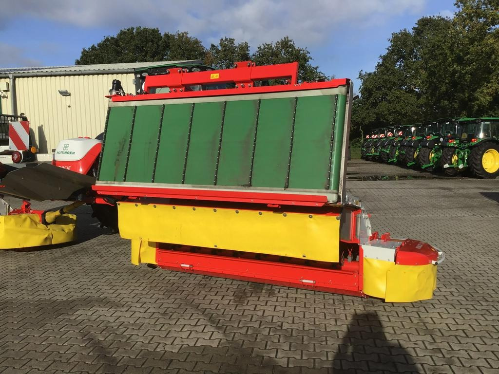 Novi Kosilica Pöttinger NOVACAT V 10000 ED CL: slika Novi Kosilica Pöttinger NOVACAT V 10000 ED CL