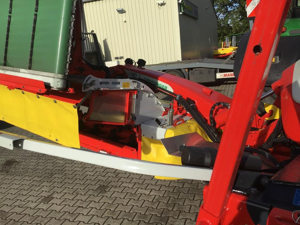 Novi Kosilica Pöttinger NOVACAT V 10000 ED CL: slika Novi Kosilica Pöttinger NOVACAT V 10000 ED CL