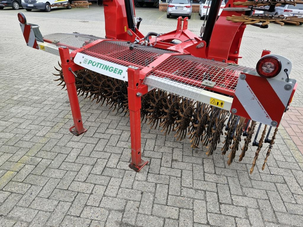 Pöttinger ROTOCARE V 6600 - Oprema za obradu tla: slika Pöttinger ROTOCARE V 6600 - Oprema za obradu tla Pöttinger ROTOCARE V 6600 - Oprema za obradu tla: slika Pöttinger ROTOCARE V 6600 - Oprema za obradu tla
