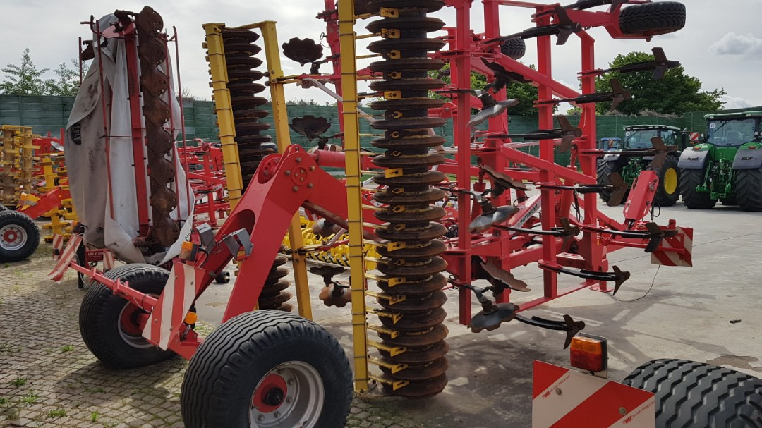 Pöttinger SYNKRO 6030 T - Kultivator: slika Pöttinger SYNKRO 6030 T - Kultivator Pöttinger SYNKRO 6030 T - Kultivator: slika Pöttinger SYNKRO 6030 T - Kultivator