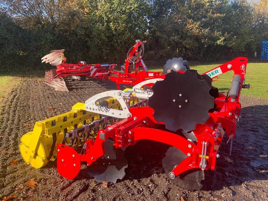 Pöttinger TERRADISC 3001 - Tanjurača: slika Pöttinger TERRADISC 3001 - Tanjurača Pöttinger TERRADISC 3001 - Tanjurača: slika Pöttinger TERRADISC 3001 - Tanjurača