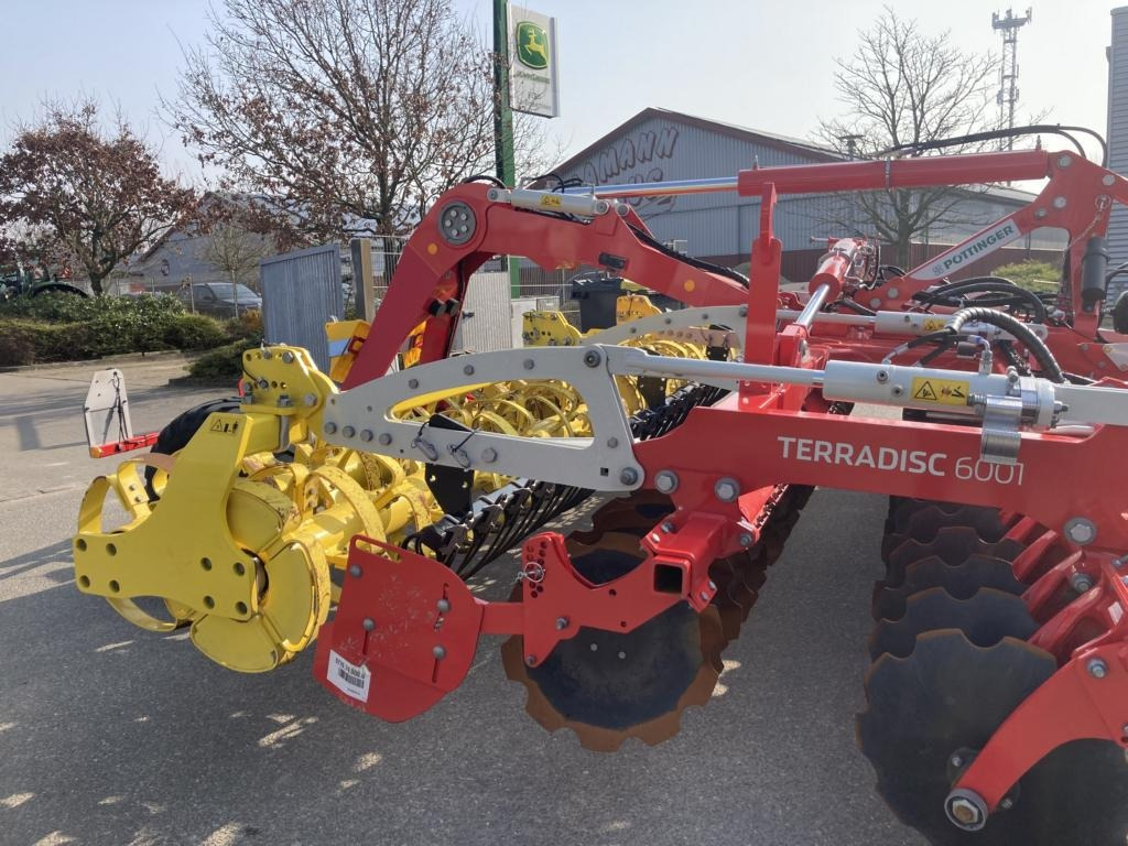 Pöttinger TERRADISC 6001 T - Tanjurača: slika Pöttinger TERRADISC 6001 T - Tanjurača Pöttinger TERRADISC 6001 T - Tanjurača: slika Pöttinger TERRADISC 6001 T - Tanjurača