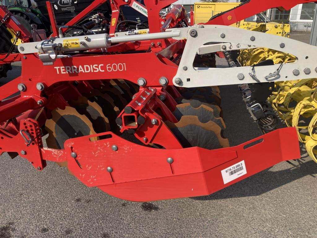 Zakup Pöttinger TERRADISC 6001 T Pöttinger TERRADISC 6001 T: slika Zakup Pöttinger TERRADISC 6001 T Pöttinger TERRADISC 6001 T Zakup Pöttinger TERRADISC 6001 T Pöttinger TERRADISC 6001 T: slika Zakup Pöttinger TERRADISC 6001 T Pöttinger TERRADISC 6001 T
