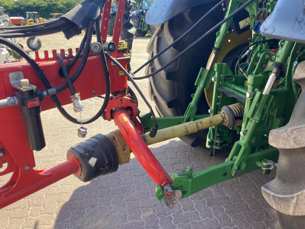 Pöttinger TOP 1252 C - Prevrtač sijena/ Grabulje: slika Pöttinger TOP 1252 C - Prevrtač sijena/ Grabulje Pöttinger TOP 1252 C - Prevrtač sijena/ Grabulje: slika Pöttinger TOP 1252 C - Prevrtač sijena/ Grabulje