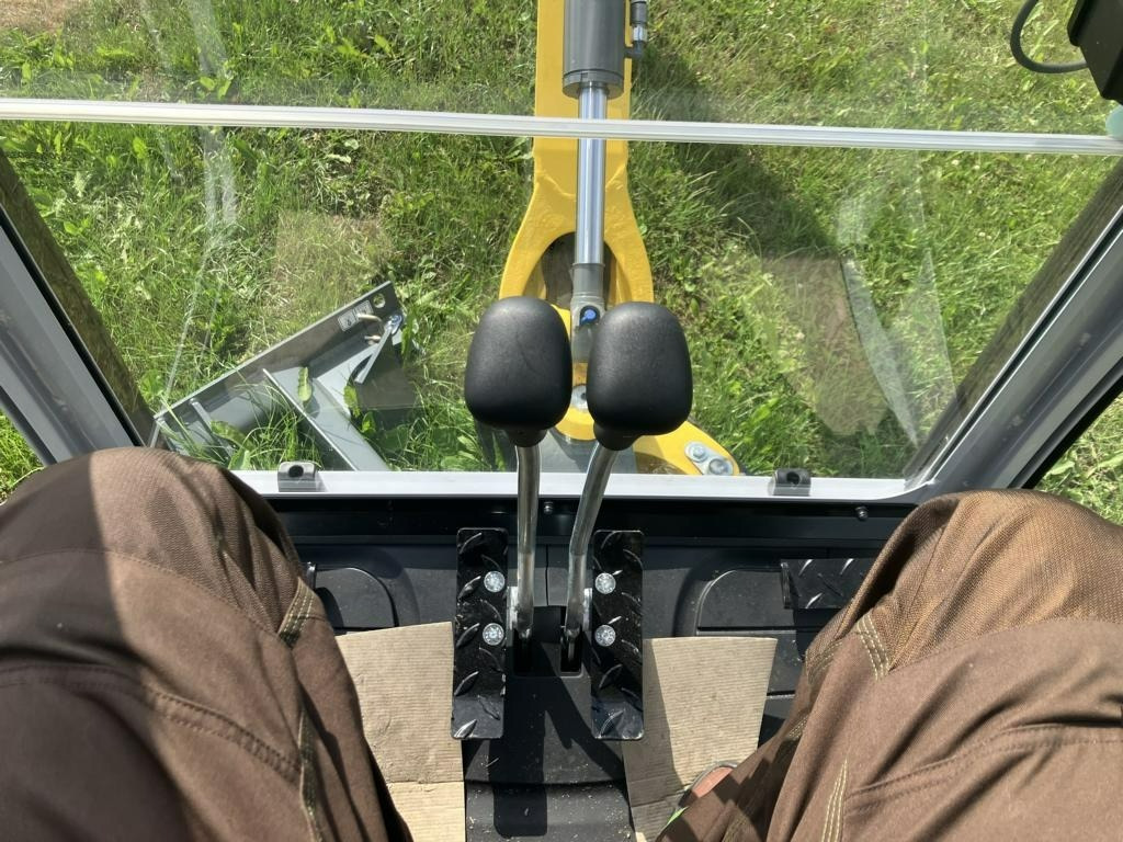 Wacker ET 16 - Mini bager: slika Wacker ET 16 - Mini bager Wacker ET 16 - Mini bager: slika Wacker ET 16 - Mini bager