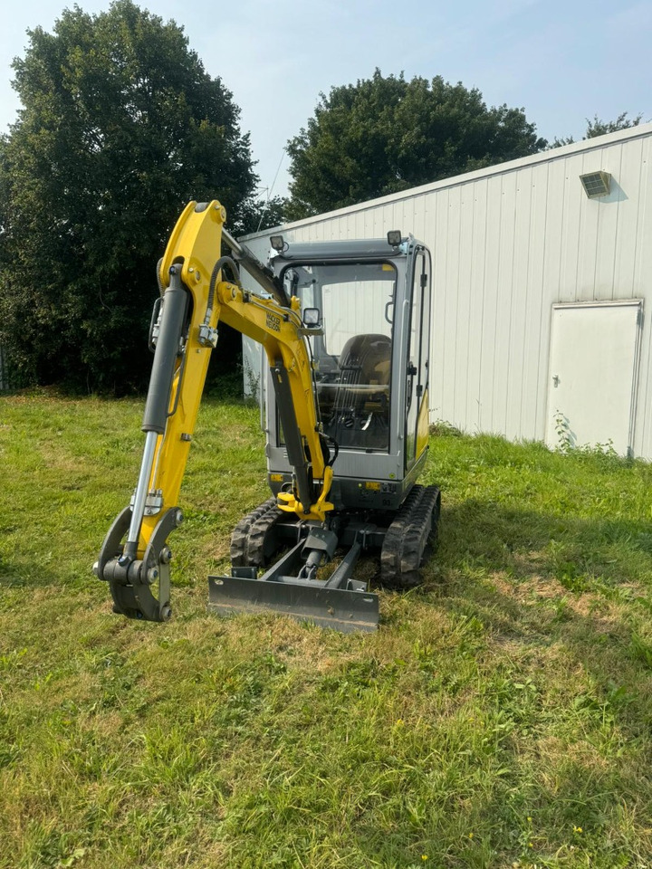 Wacker ET 18 - Mini bager: slika Wacker ET 18 - Mini bager Wacker ET 18 - Mini bager: slika Wacker ET 18 - Mini bager