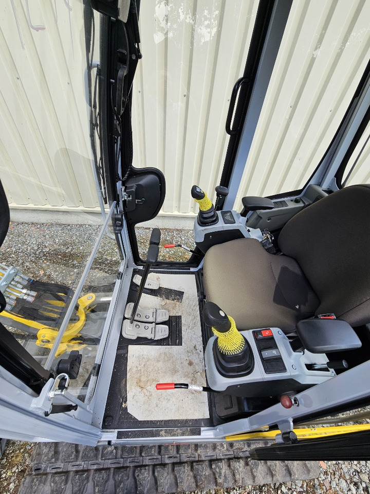 Wacker ET 18 - Mini bager: slika Wacker ET 18 - Mini bager Wacker ET 18 - Mini bager: slika Wacker ET 18 - Mini bager