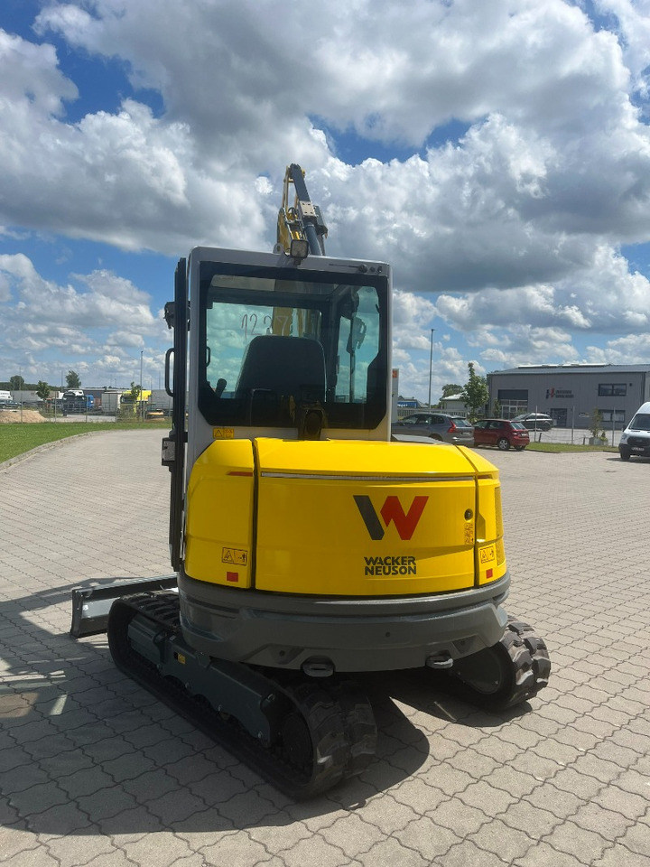 Wacker ET 42 - Bager: slika Wacker ET 42 - Bager Wacker ET 42 - Bager: slika Wacker ET 42 - Bager
