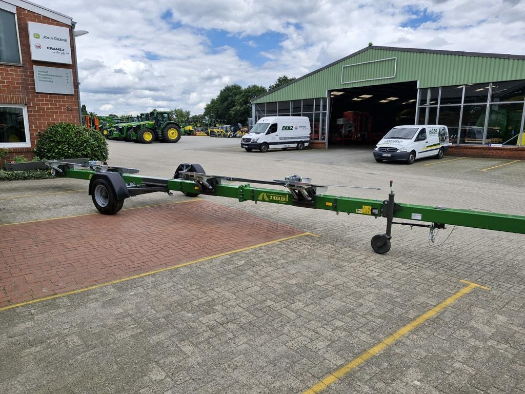 Zakup Ziegler JD 625X/725X Ziegler JD 625X/725X: slika Zakup Ziegler JD 625X/725X Ziegler JD 625X/725X Zakup Ziegler JD 625X/725X Ziegler JD 625X/725X: slika Zakup Ziegler JD 625X/725X Ziegler JD 625X/725X