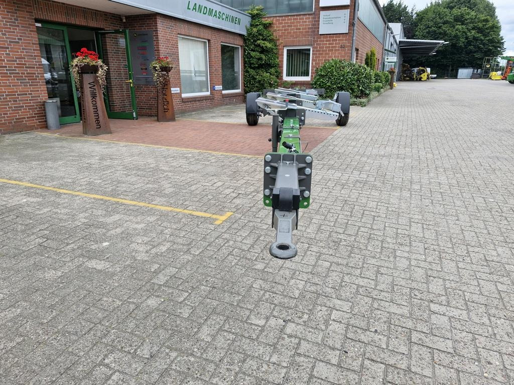 Zakup Ziegler JD 625X/725X Ziegler JD 625X/725X: slika Zakup Ziegler JD 625X/725X Ziegler JD 625X/725X Zakup Ziegler JD 625X/725X Ziegler JD 625X/725X: slika Zakup Ziegler JD 625X/725X Ziegler JD 625X/725X