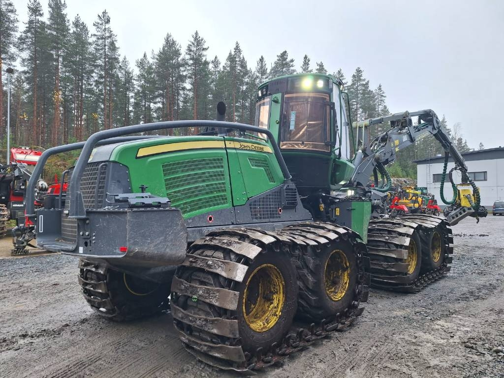 John Deere 1170G - Kombajn za šumarstvo: slika John Deere 1170G - Kombajn za šumarstvo John Deere 1170G - Kombajn za šumarstvo: slika John Deere 1170G - Kombajn za šumarstvo