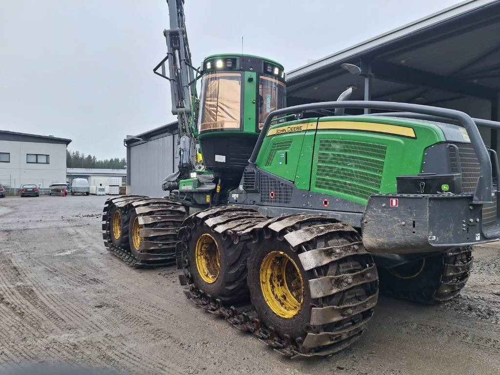 John Deere 1170G - Kombajn za šumarstvo: slika John Deere 1170G - Kombajn za šumarstvo John Deere 1170G - Kombajn za šumarstvo: slika John Deere 1170G - Kombajn za šumarstvo