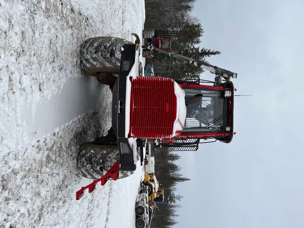 Komatsu 845 - Forvarder: slika Komatsu 845 - Forvarder Komatsu 845 - Forvarder: slika Komatsu 845 - Forvarder