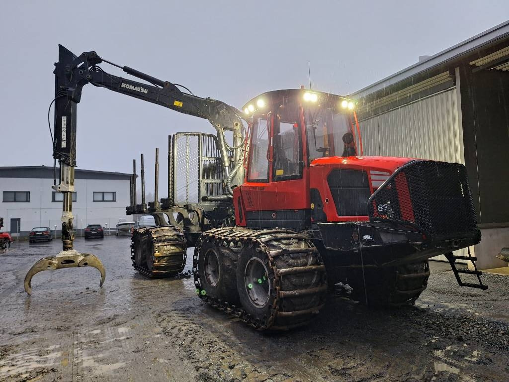 Komatsu 875 - Forvarder: slika Komatsu 875 - Forvarder Komatsu 875 - Forvarder: slika Komatsu 875 - Forvarder