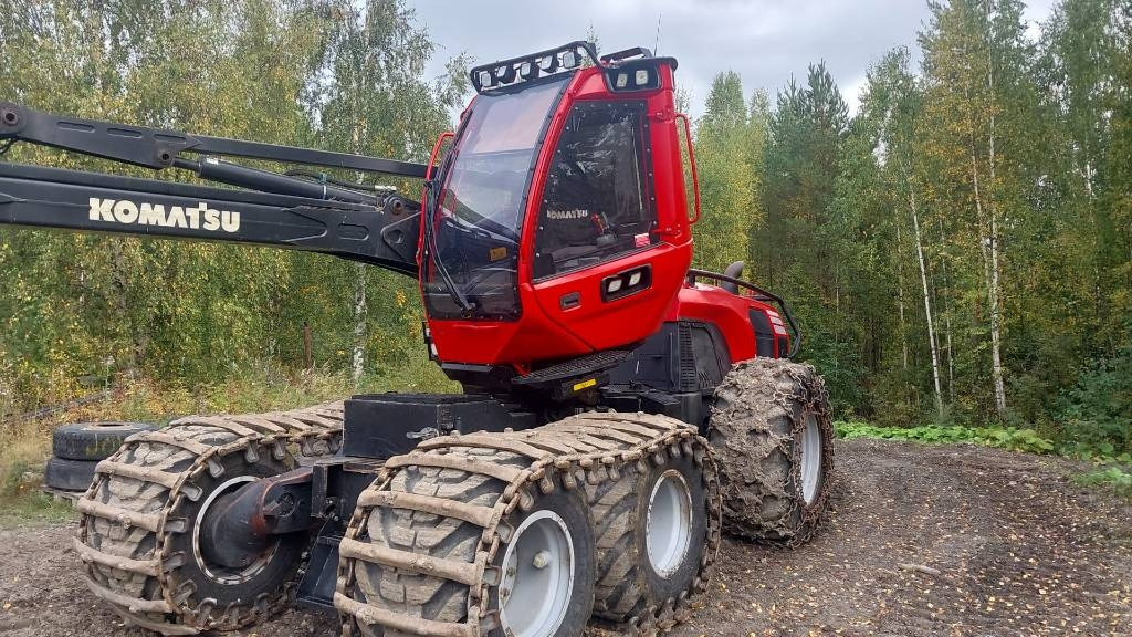 Komatsu 901 - Kombajn za šumarstvo: slika Komatsu 901 - Kombajn za šumarstvo Komatsu 901 - Kombajn za šumarstvo: slika Komatsu 901 - Kombajn za šumarstvo
