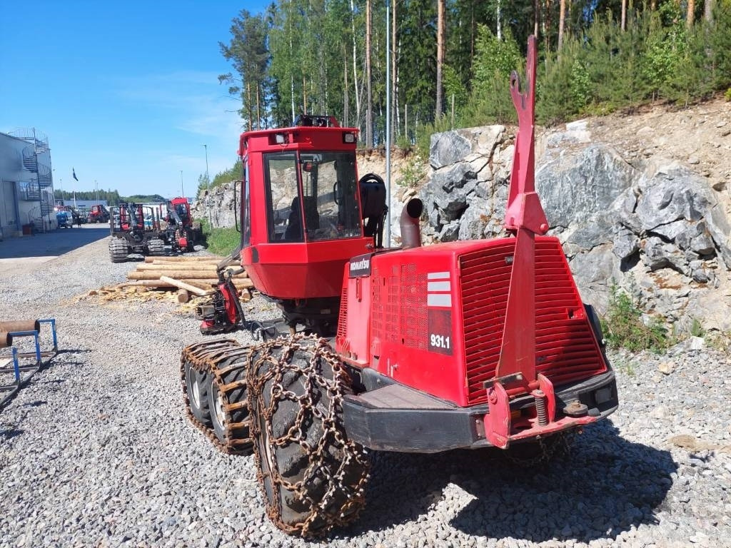 Komatsu 931.1 - Kombajn za šumarstvo: slika Komatsu 931.1 - Kombajn za šumarstvo Komatsu 931.1 - Kombajn za šumarstvo: slika Komatsu 931.1 - Kombajn za šumarstvo
