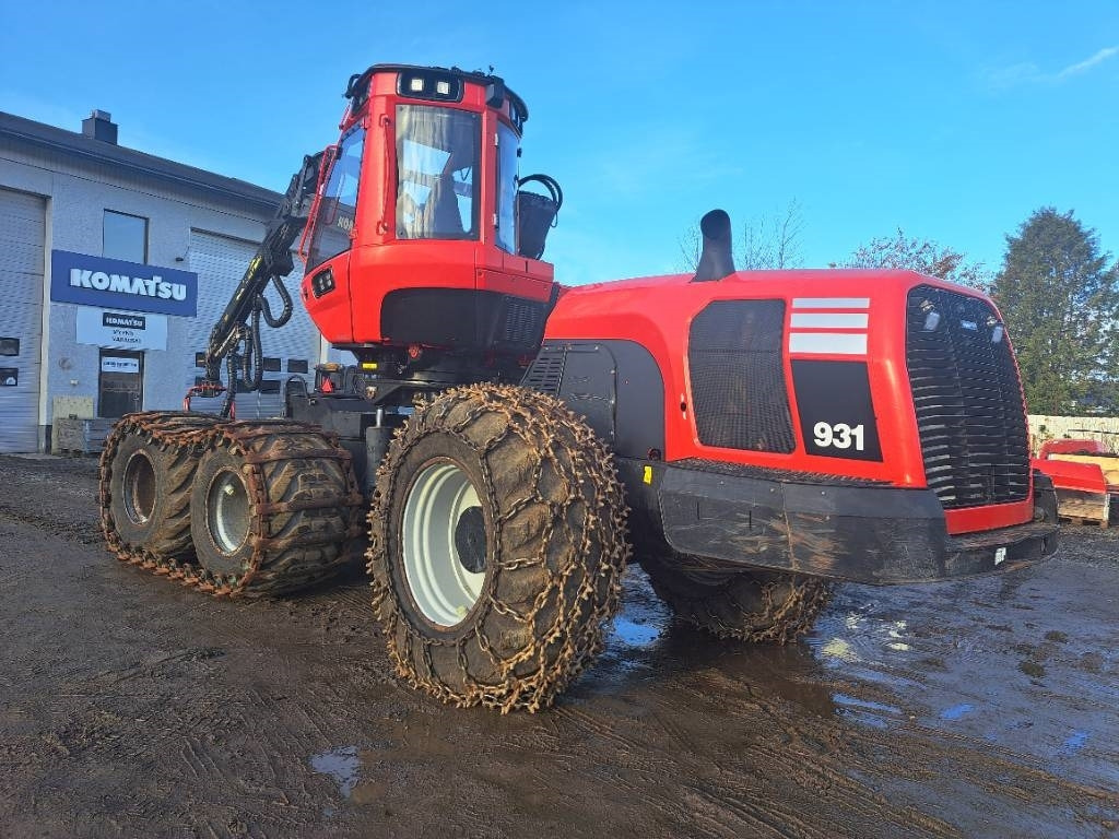 Komatsu 931 - Kombajn za šumarstvo: slika Komatsu 931 - Kombajn za šumarstvo Komatsu 931 - Kombajn za šumarstvo: slika Komatsu 931 - Kombajn za šumarstvo