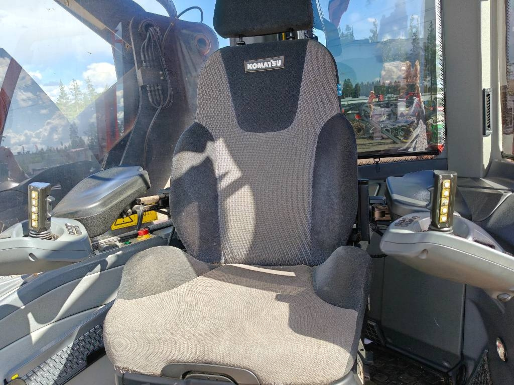 Komatsu 931 - Kombajn za šumarstvo: slika Komatsu 931 - Kombajn za šumarstvo Komatsu 931 - Kombajn za šumarstvo: slika Komatsu 931 - Kombajn za šumarstvo