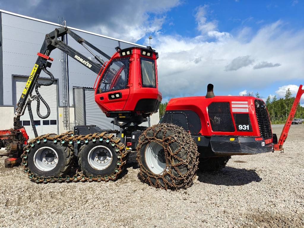 Komatsu 931 - Kombajn za šumarstvo: slika Komatsu 931 - Kombajn za šumarstvo Komatsu 931 - Kombajn za šumarstvo: slika Komatsu 931 - Kombajn za šumarstvo