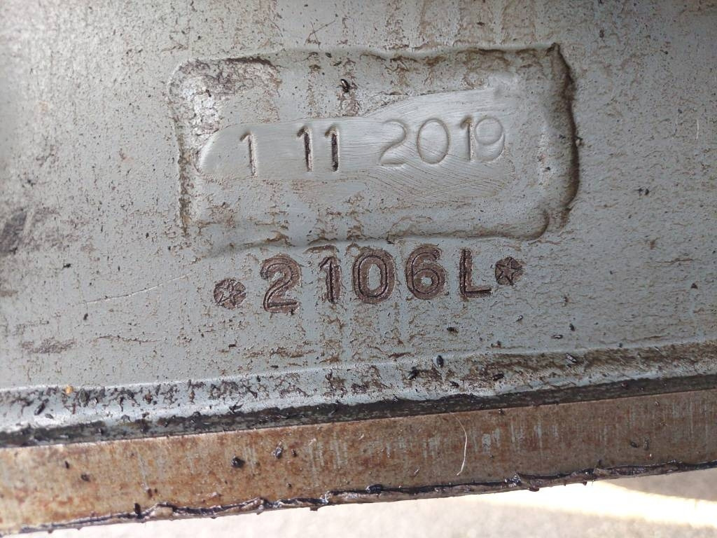 Sampo-Rosenlew FR 48 - Forvarder: slika Sampo-Rosenlew FR 48 - Forvarder Sampo-Rosenlew FR 48 - Forvarder: slika Sampo-Rosenlew FR 48 - Forvarder