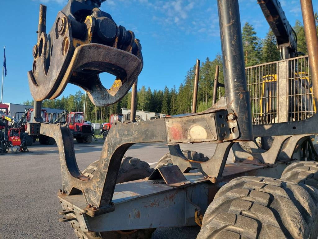 Sampo-Rosenlew FR 48 - Forvarder: slika Sampo-Rosenlew FR 48 - Forvarder Sampo-Rosenlew FR 48 - Forvarder: slika Sampo-Rosenlew FR 48 - Forvarder