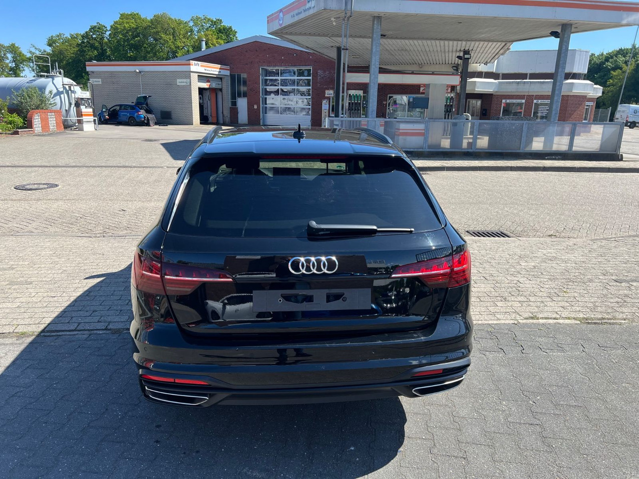 Audi A4 Avant 35 TFSI advanced Hybrid /Benzin AUTOMAT - Automobil: slika Audi A4 Avant 35 TFSI advanced Hybrid /Benzin AUTOMAT - Automobil Audi A4 Avant 35 TFSI advanced Hybrid /Benzin AUTOMAT - Automobil: slika Audi A4 Avant 35 TFSI advanced Hybrid /Benzin AUTOMAT - Automobil