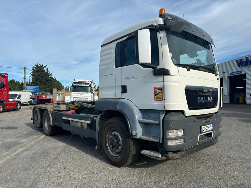 MAN TGS - Kamion s kukastom dizalicom: slika MAN TGS - Kamion s kukastom dizalicom MAN TGS - Kamion s kukastom dizalicom: slika MAN TGS - Kamion s kukastom dizalicom