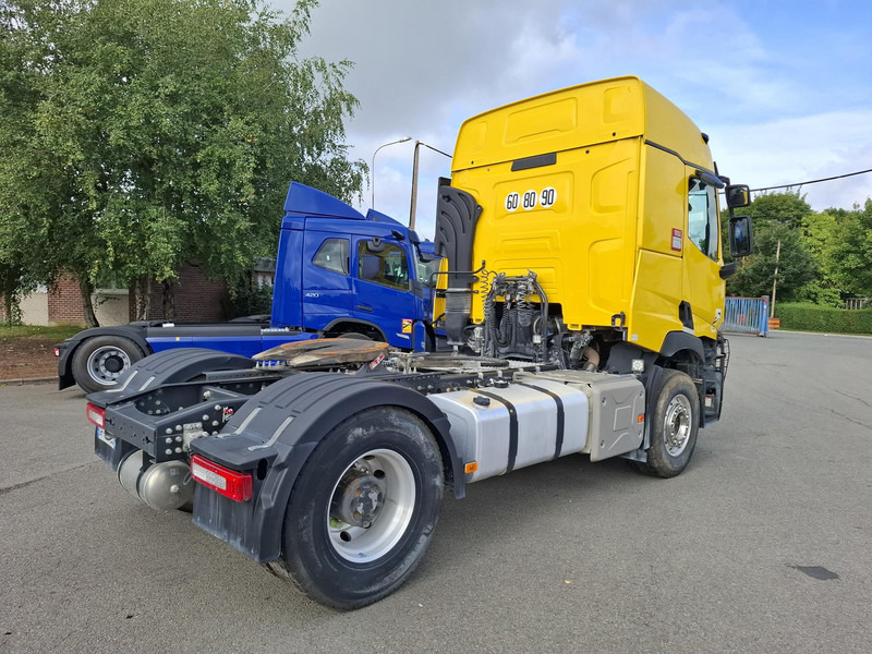 Renault C Cab 2.5 - Tegljač: slika Renault C Cab 2.5 - Tegljač Renault C Cab 2.5 - Tegljač: slika Renault C Cab 2.5 - Tegljač